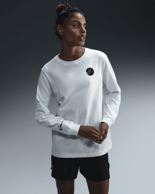 W+NK+TEE+SABRINA+FA24.png